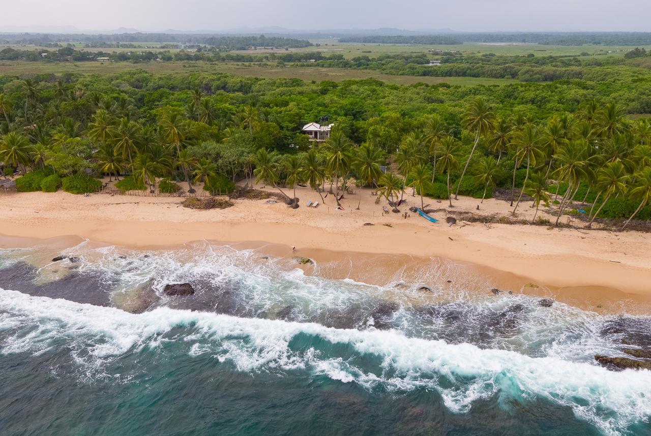 Autumn Moon Beach Cabanas Tangalle Exterior foto
